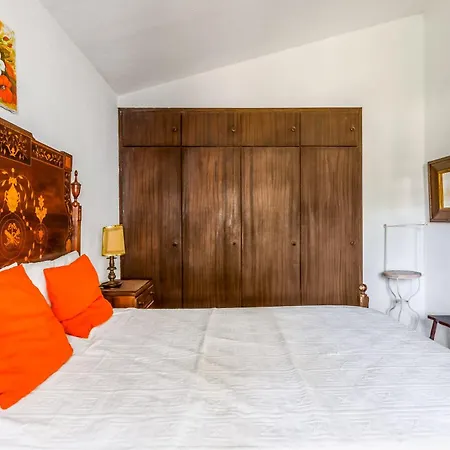 Holiday home Manas Corroios